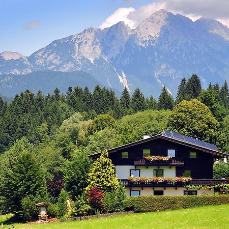 Gaestehaus Hoelzl Иттер Екстериор снимка