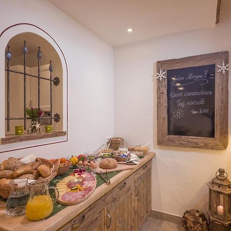 Gaestehaus Hoelzl Иттер Екстериор снимка