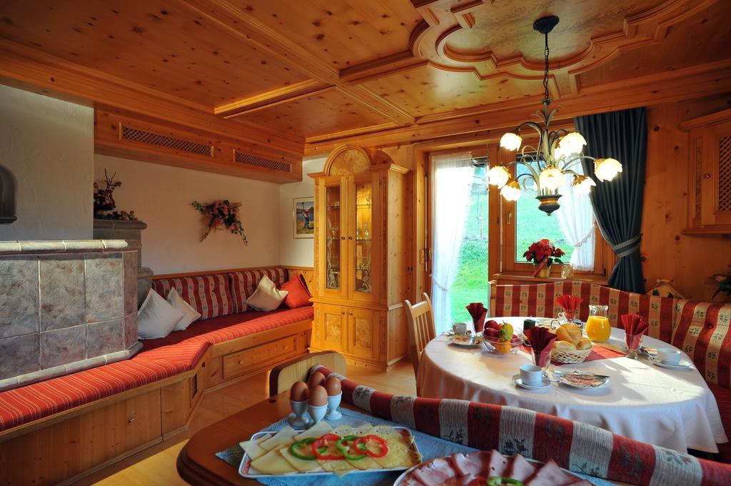 Gaestehaus Hoelzl Иттер Екстериор снимка